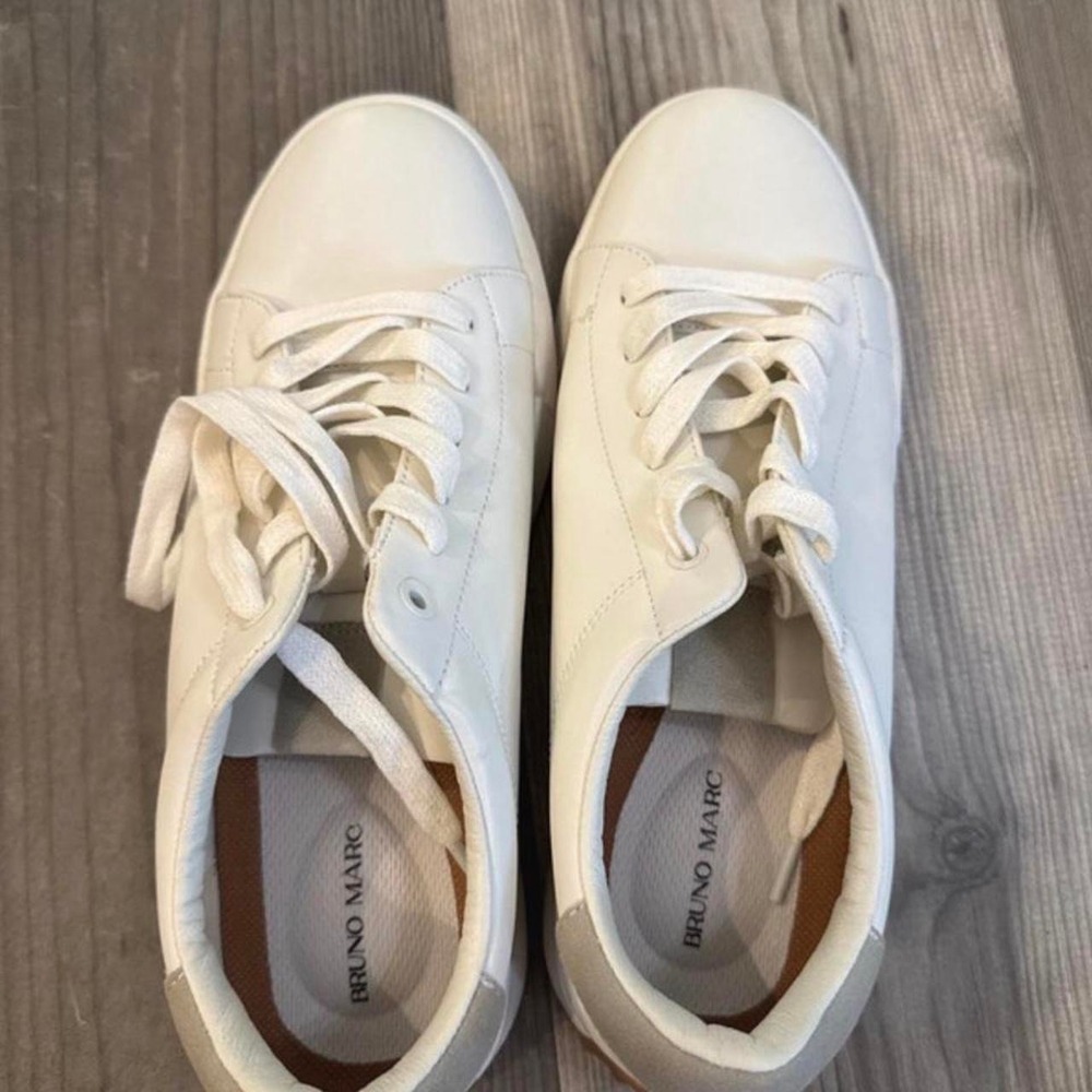 Brand new Bruno Marc size 11.5 men's sneakers